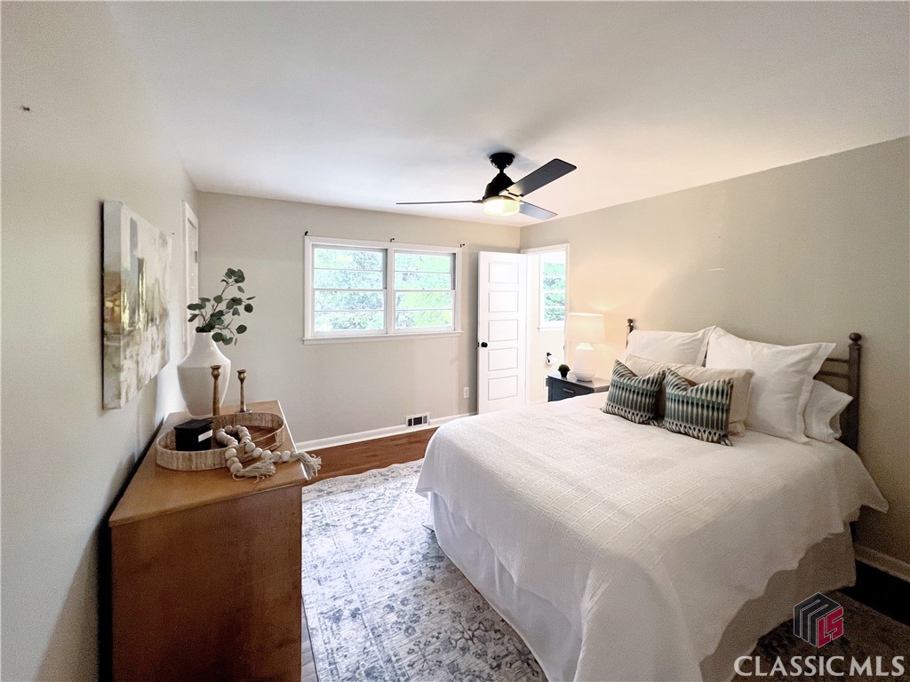 594 Forest Heights Drive