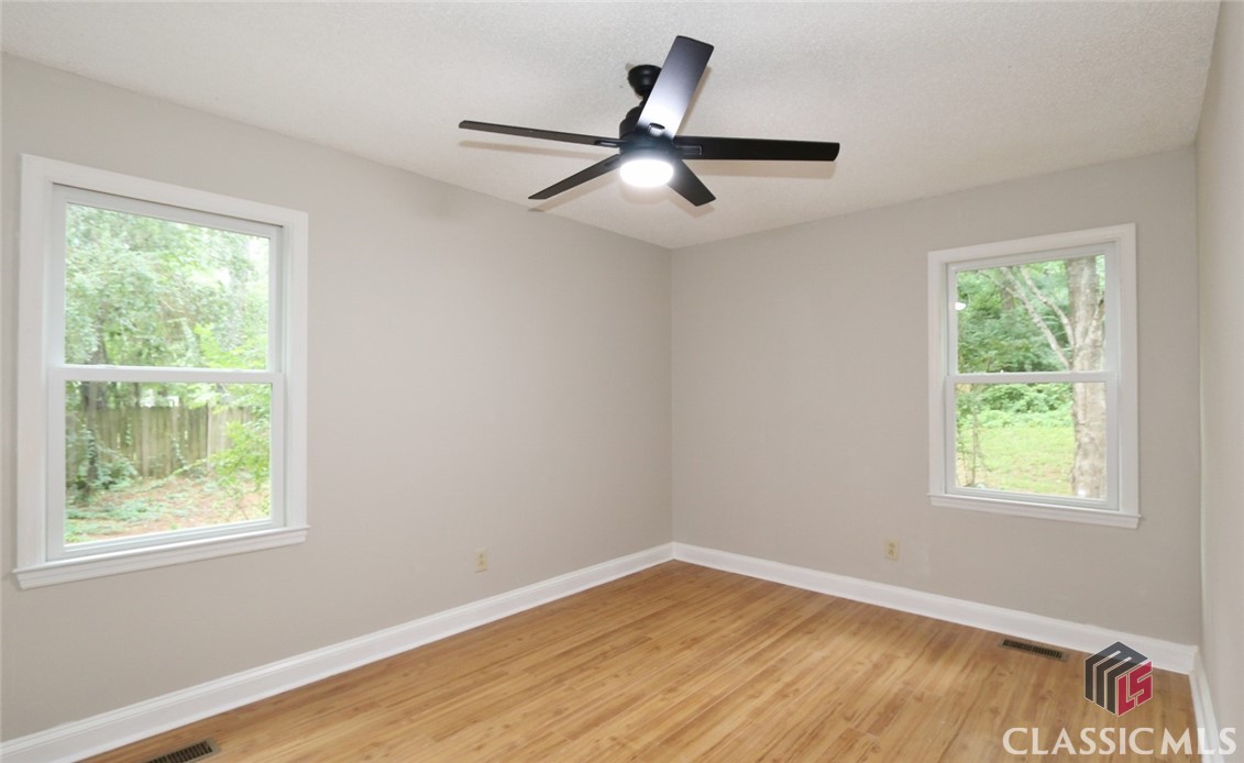 103 Fairlane Court