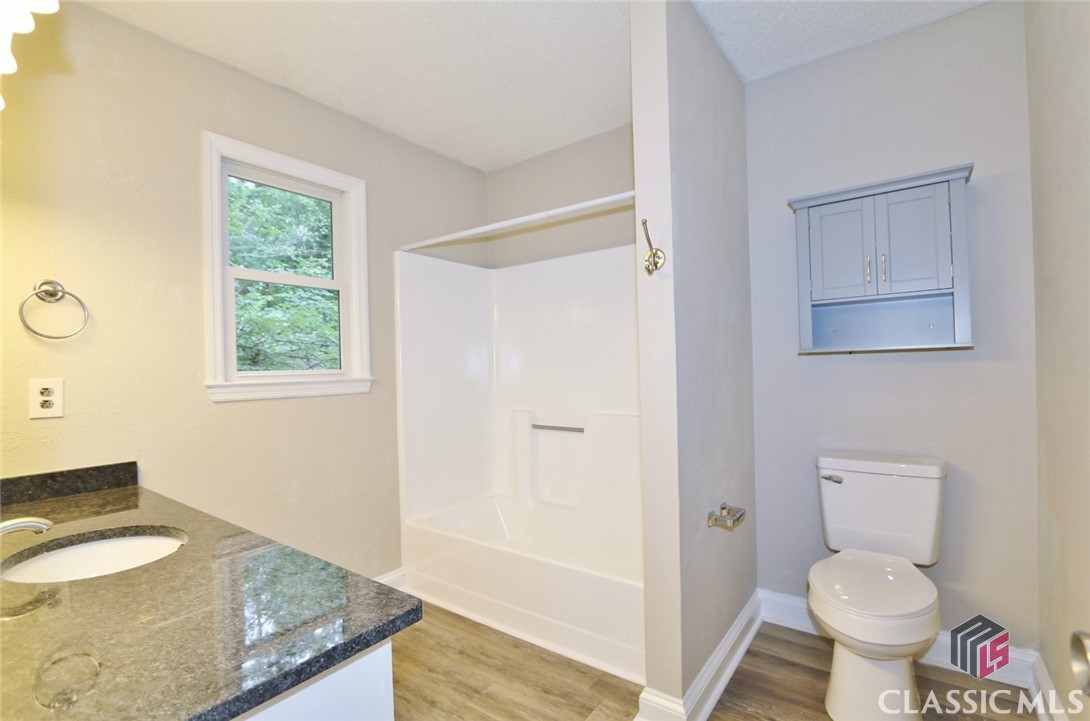 103 Fairlane Court