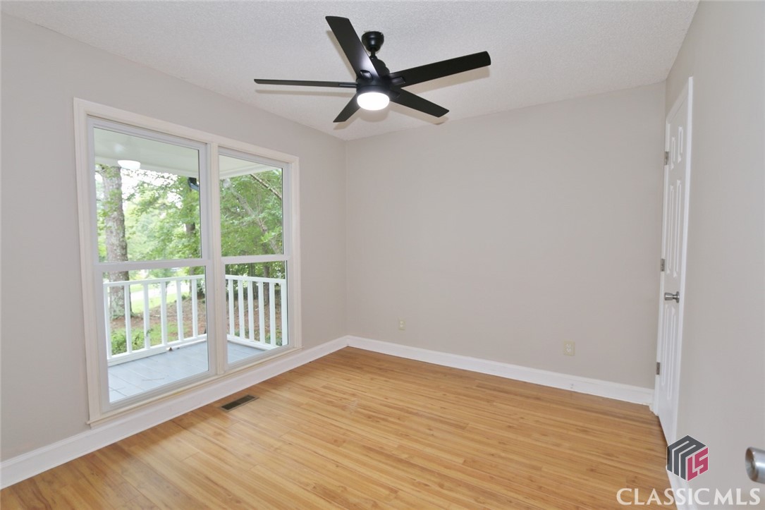 103 Fairlane Court