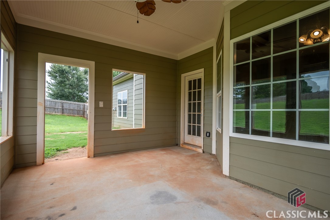 210 Sawtooth Oak Drive