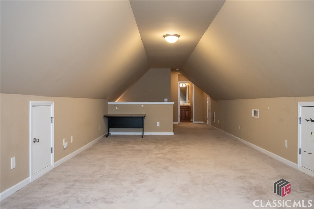 210 Sawtooth Oak Drive