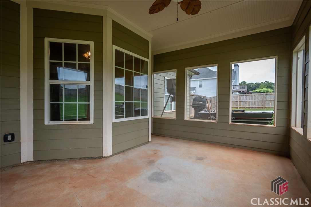 210 Sawtooth Oak Drive