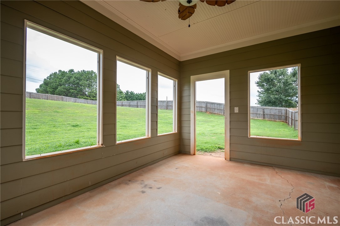 210 Sawtooth Oak Drive