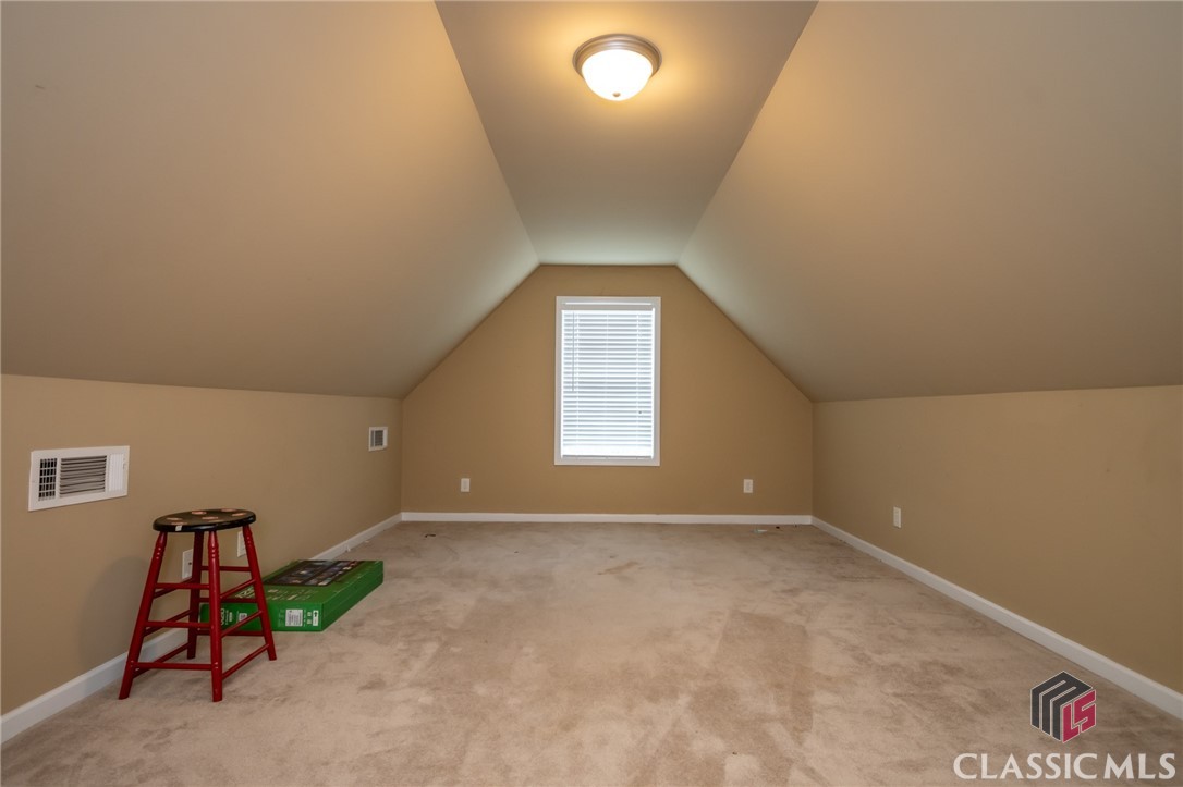 210 Sawtooth Oak Drive