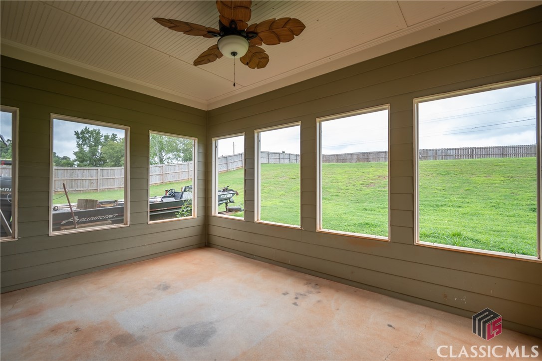 210 Sawtooth Oak Drive