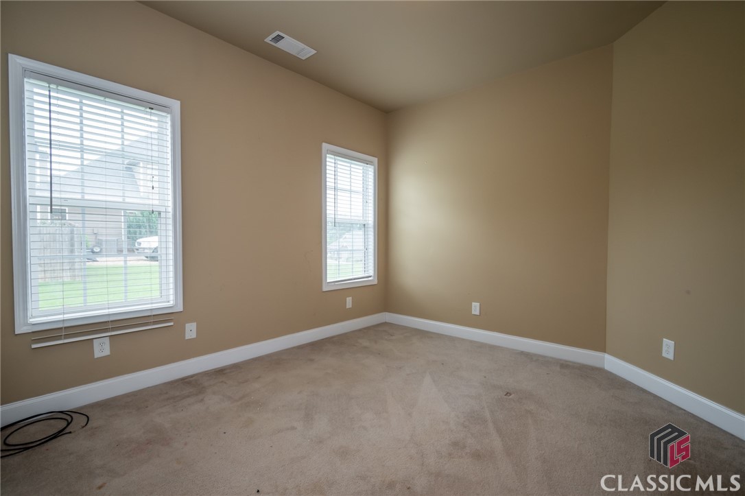 210 Sawtooth Oak Drive