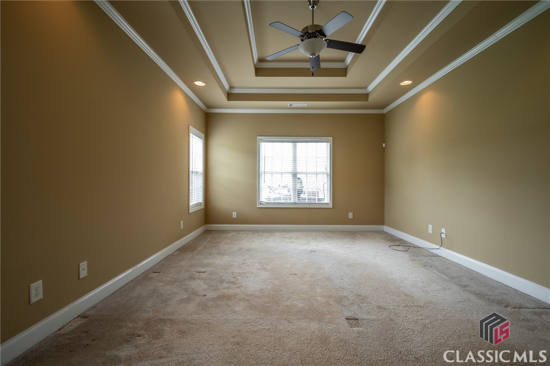 210 Sawtooth Oak Drive