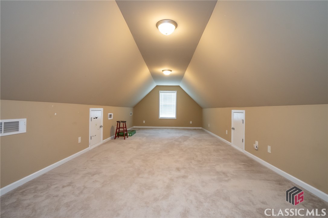 210 Sawtooth Oak Drive