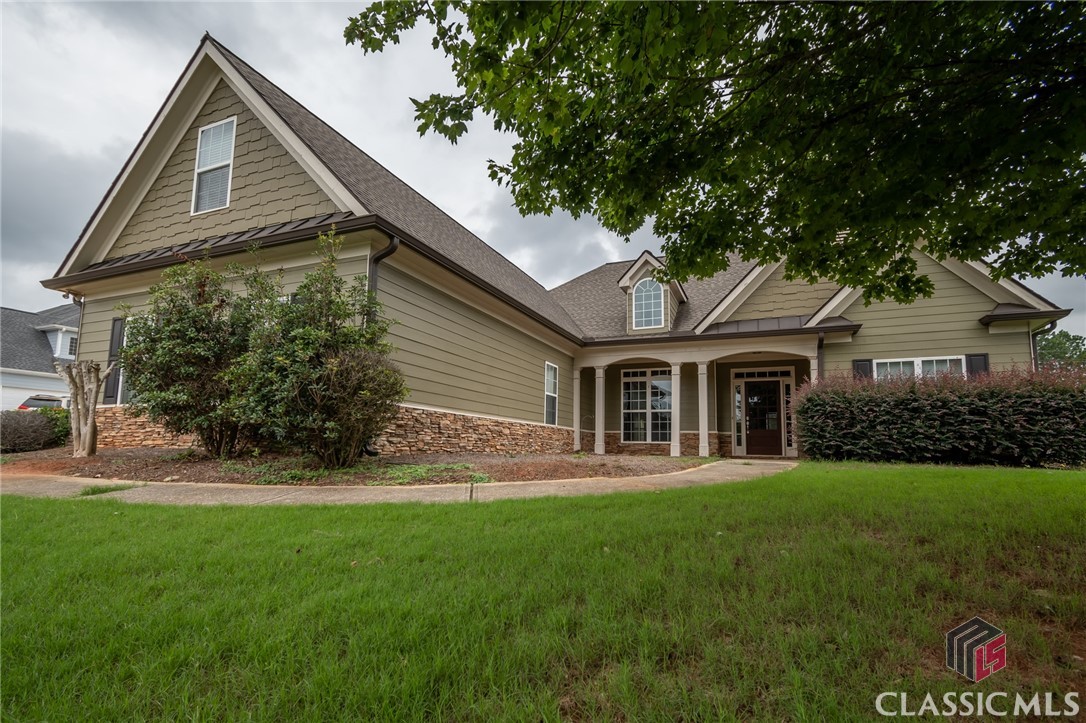 210 Sawtooth Oak Drive