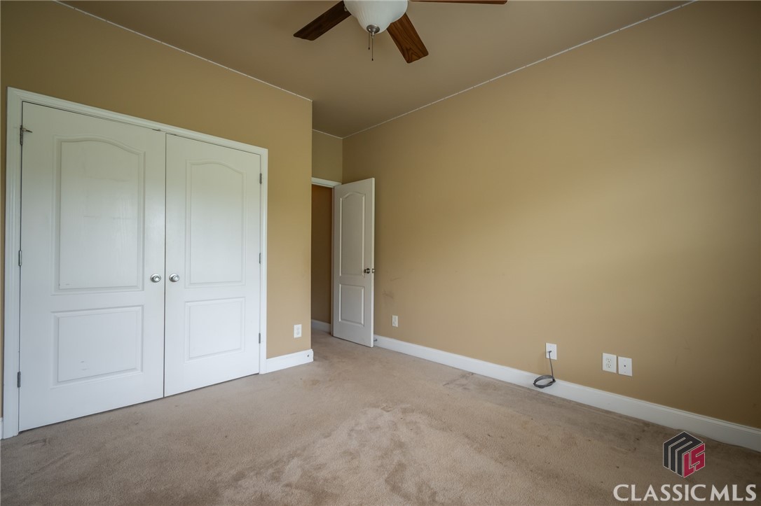 210 Sawtooth Oak Drive