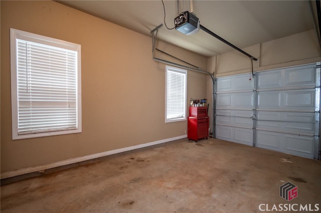 210 Sawtooth Oak Drive