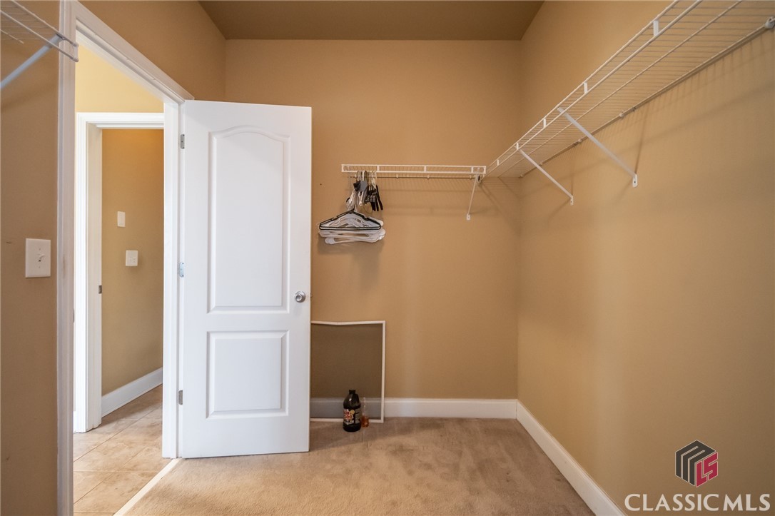 210 Sawtooth Oak Drive