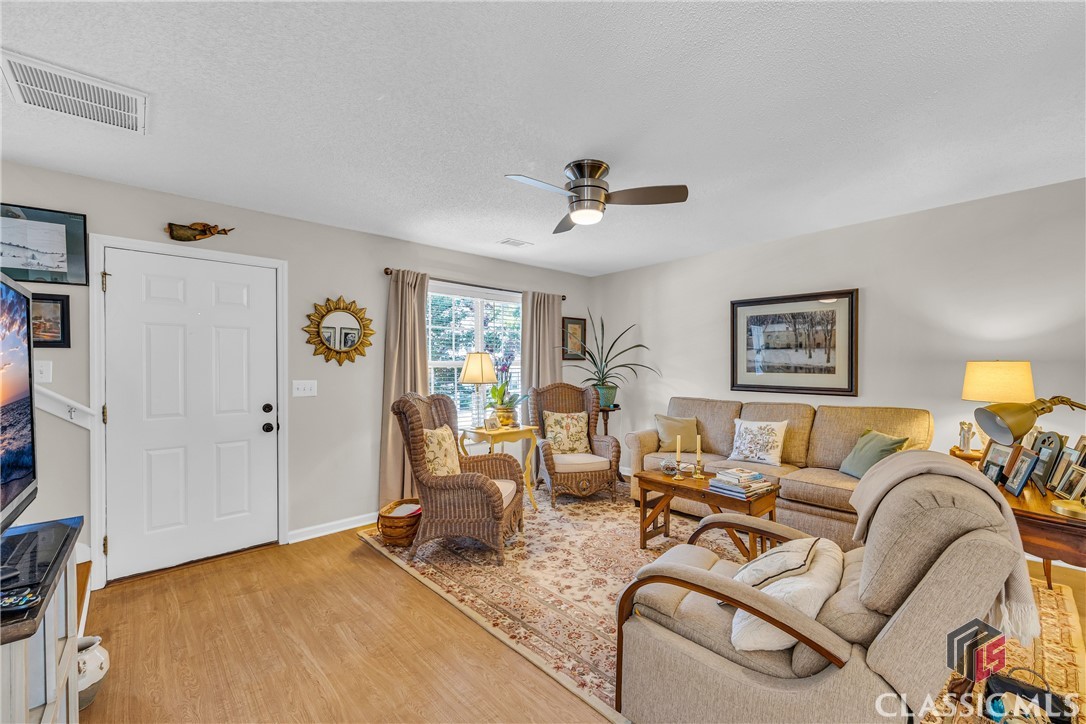 1325 Cedar Shoals Drive 400