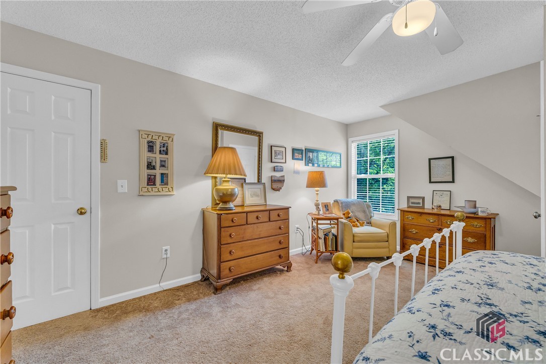 1325 Cedar Shoals Drive 400