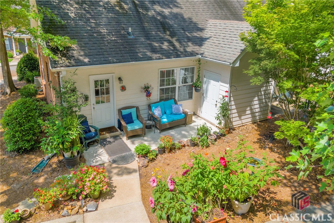 1325 Cedar Shoals Drive 400