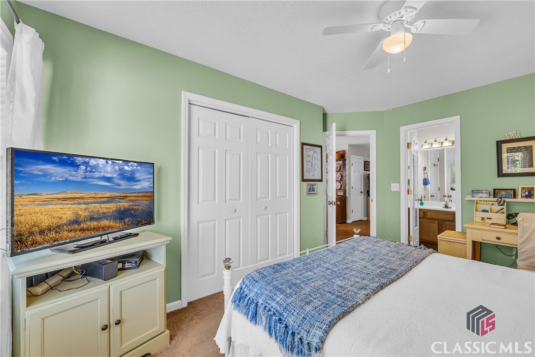 1325 Cedar Shoals Drive 400