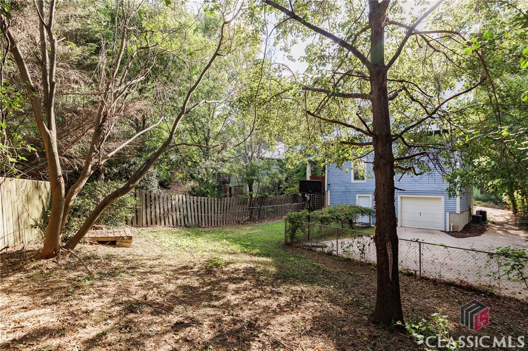 135 Hendrix Avenue