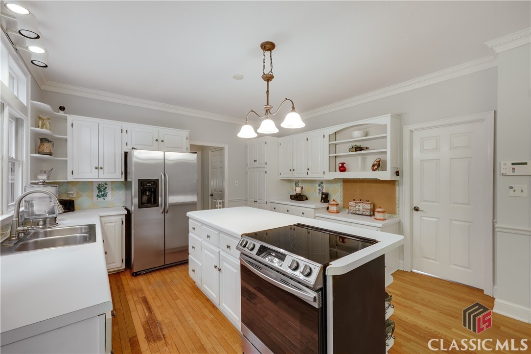 140 High Ridge Drive