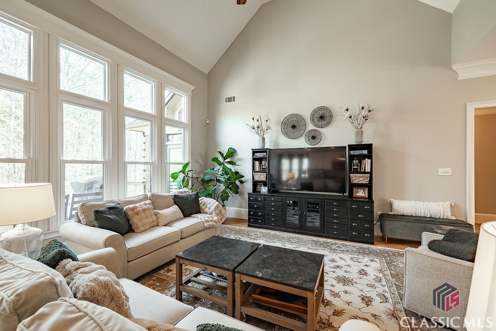 1101 Settlers Ridge Road
