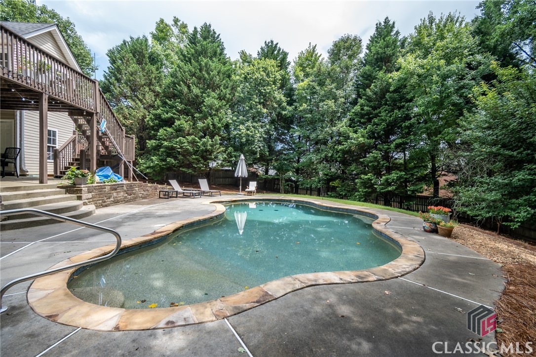 305 Joanne Court