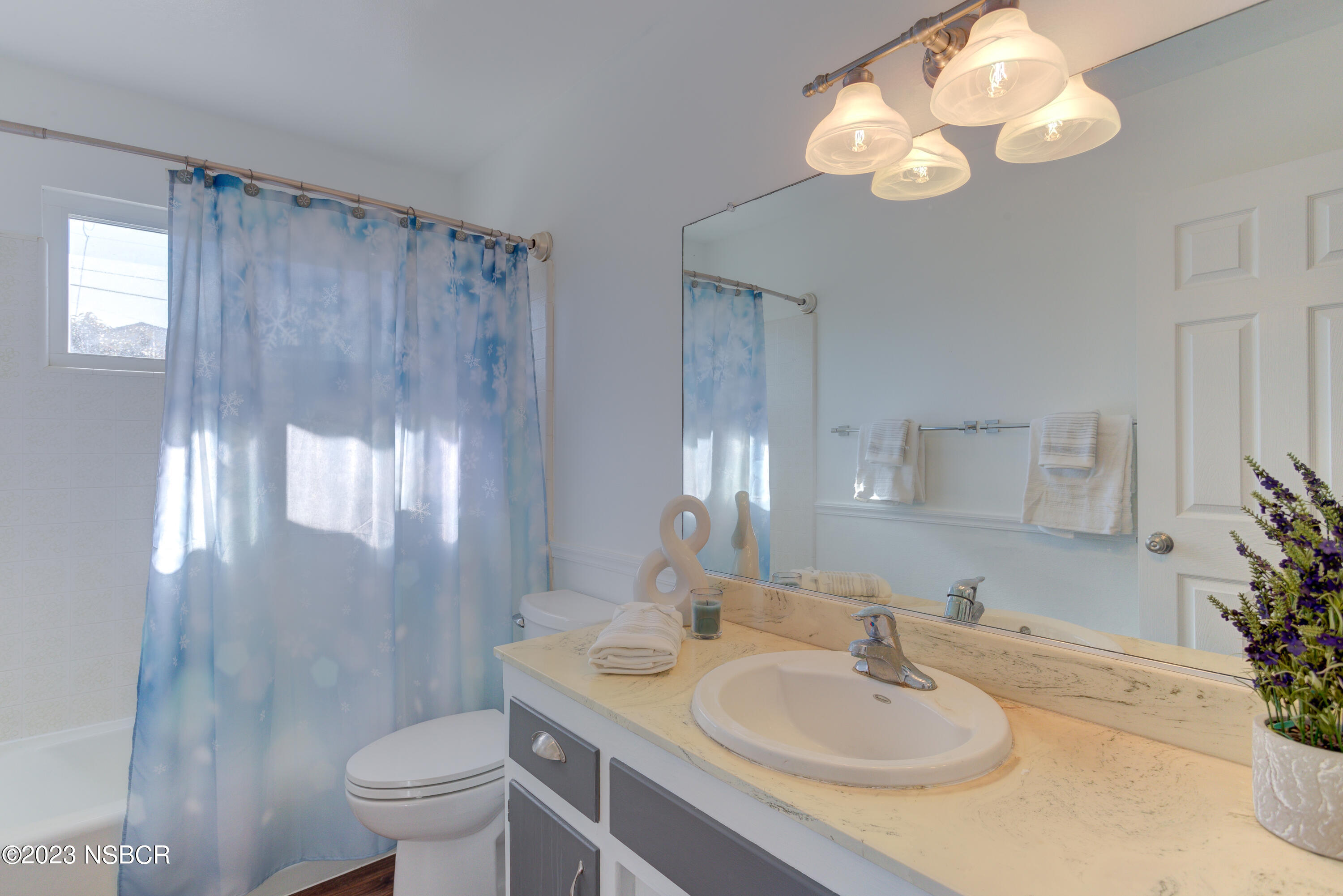 4139 Woodland Street