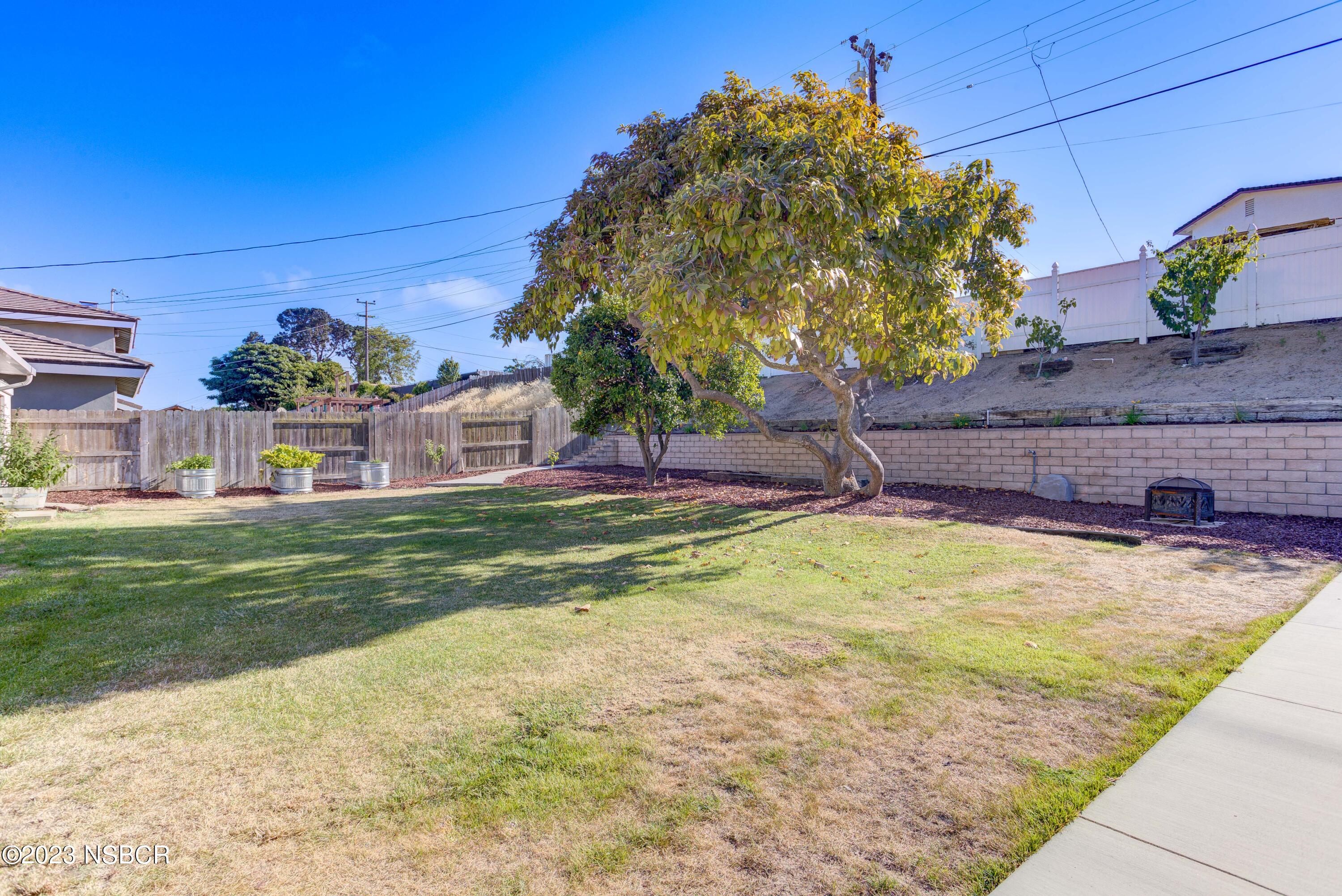 4139 Woodland Street