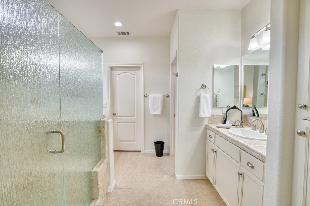 1064 Ford Drive