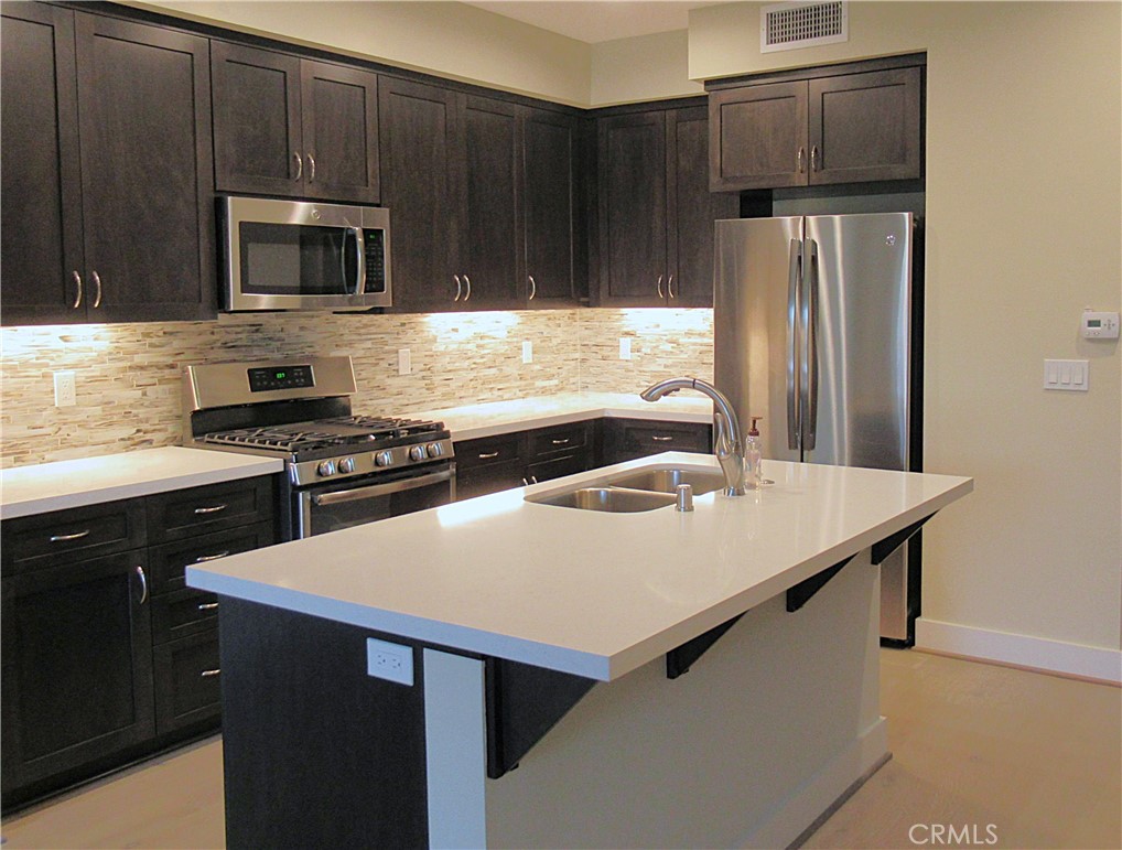 3242 Fennel Lane 601