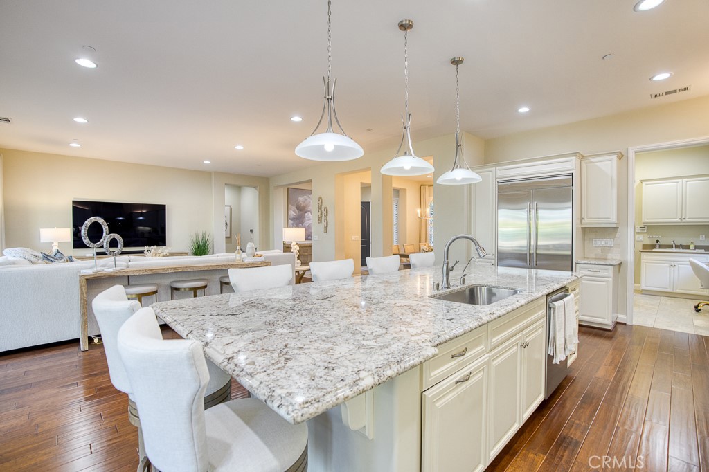 1801 Louise Lane