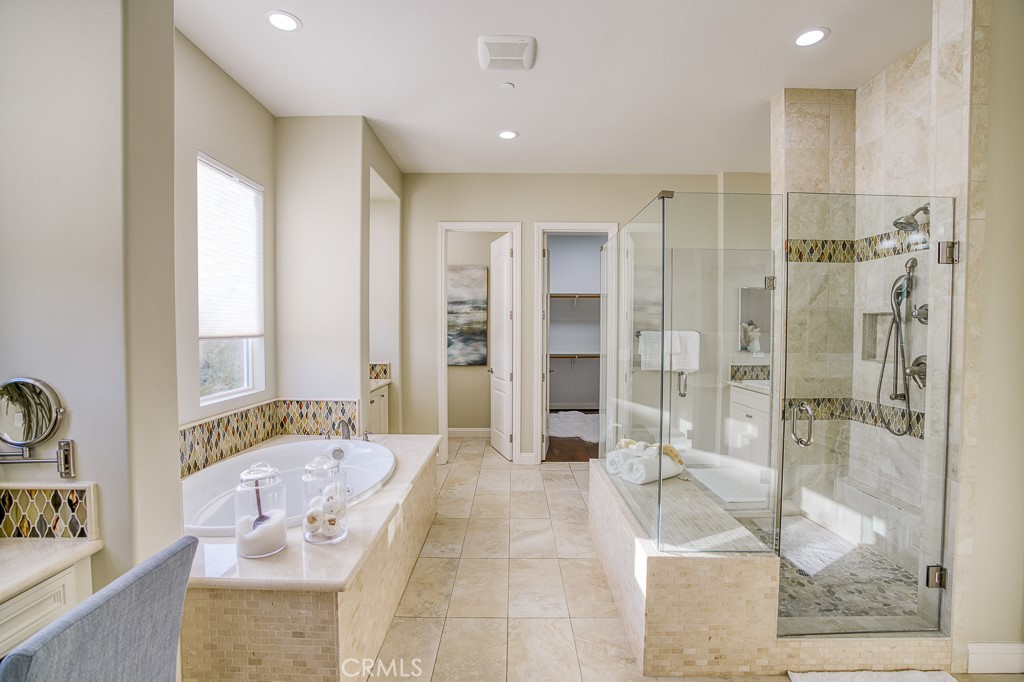 1801 Louise Lane