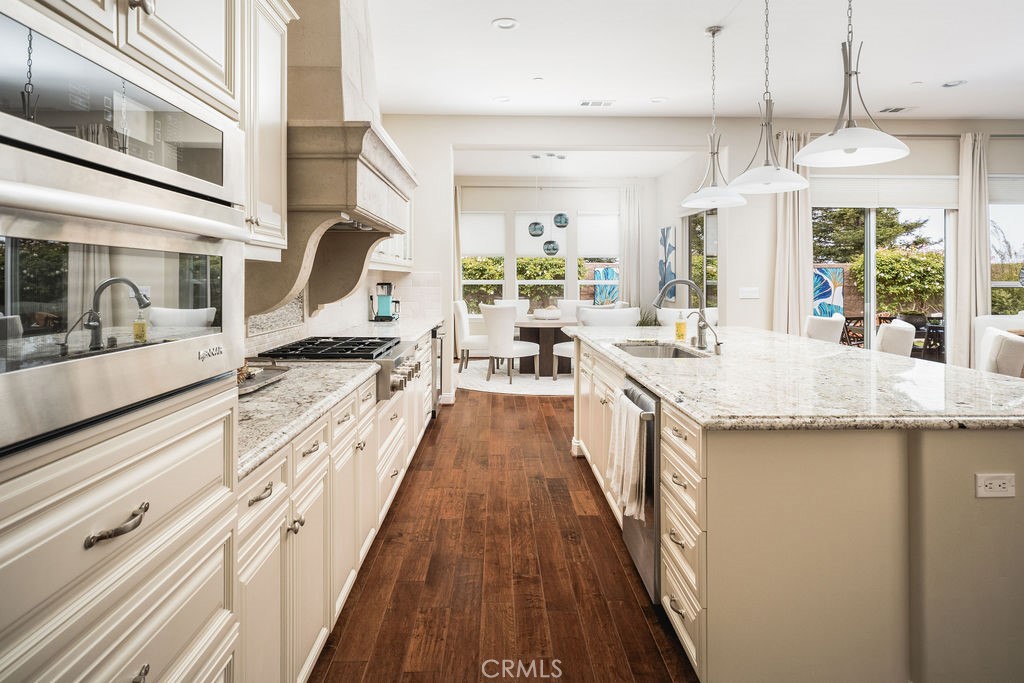 1801 Louise Lane