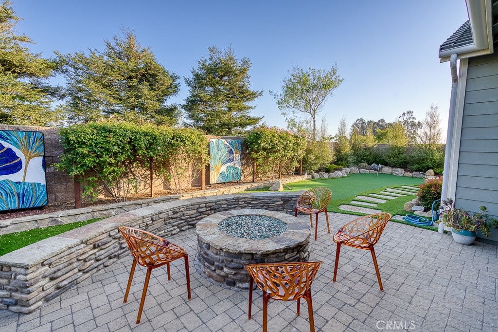 1801 Louise Lane