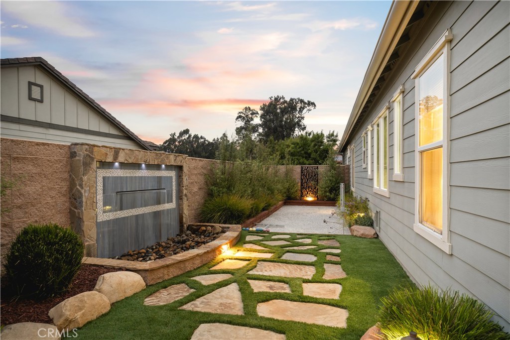 1801 Louise Lane