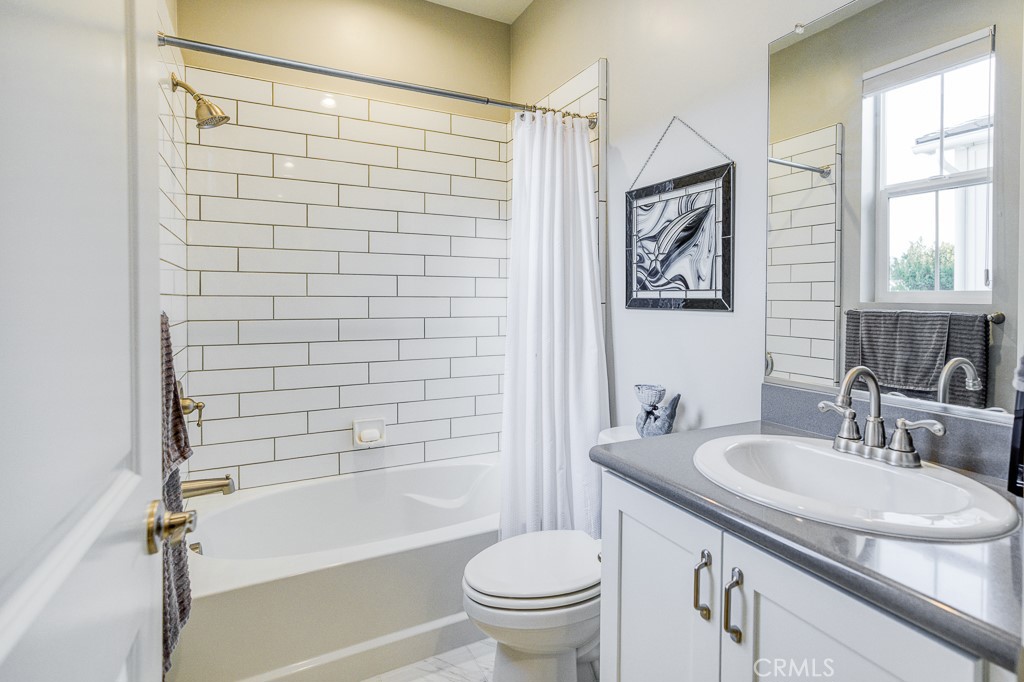 916 Trail View Place