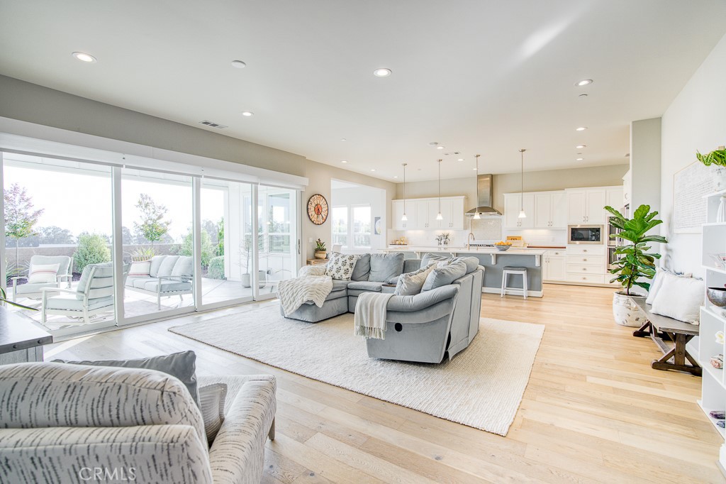 916 Trail View Place
