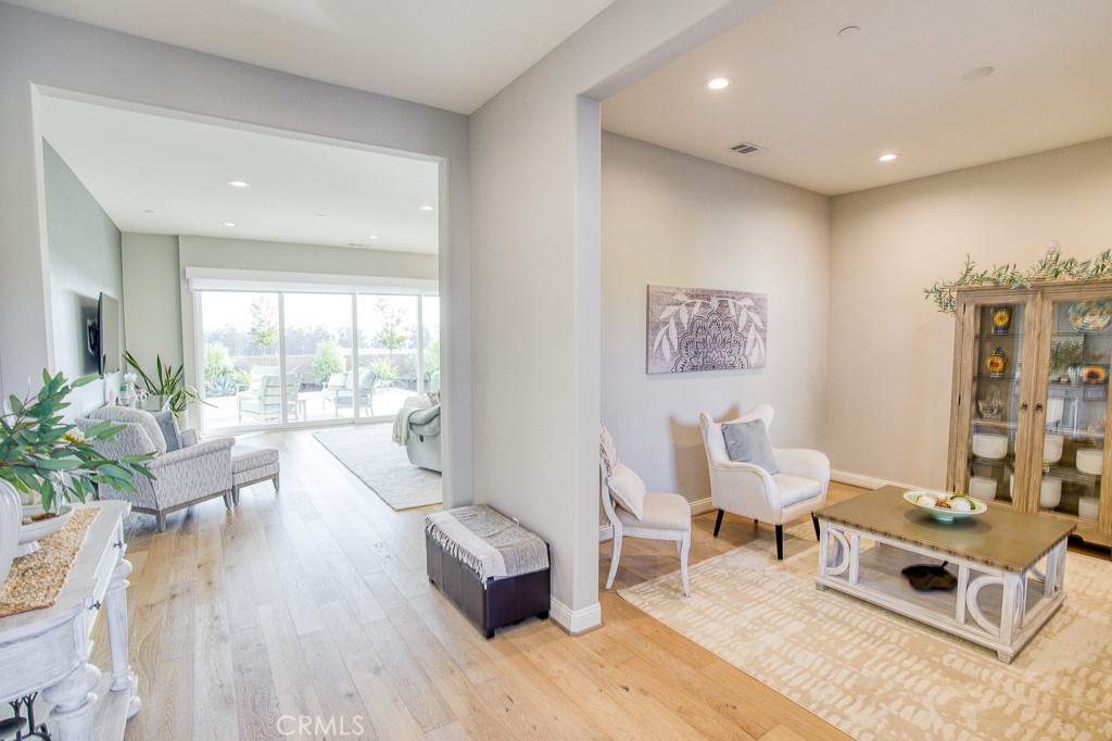 916 Trail View Place