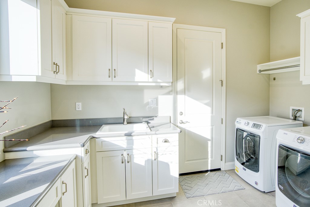 916 Trail View Place