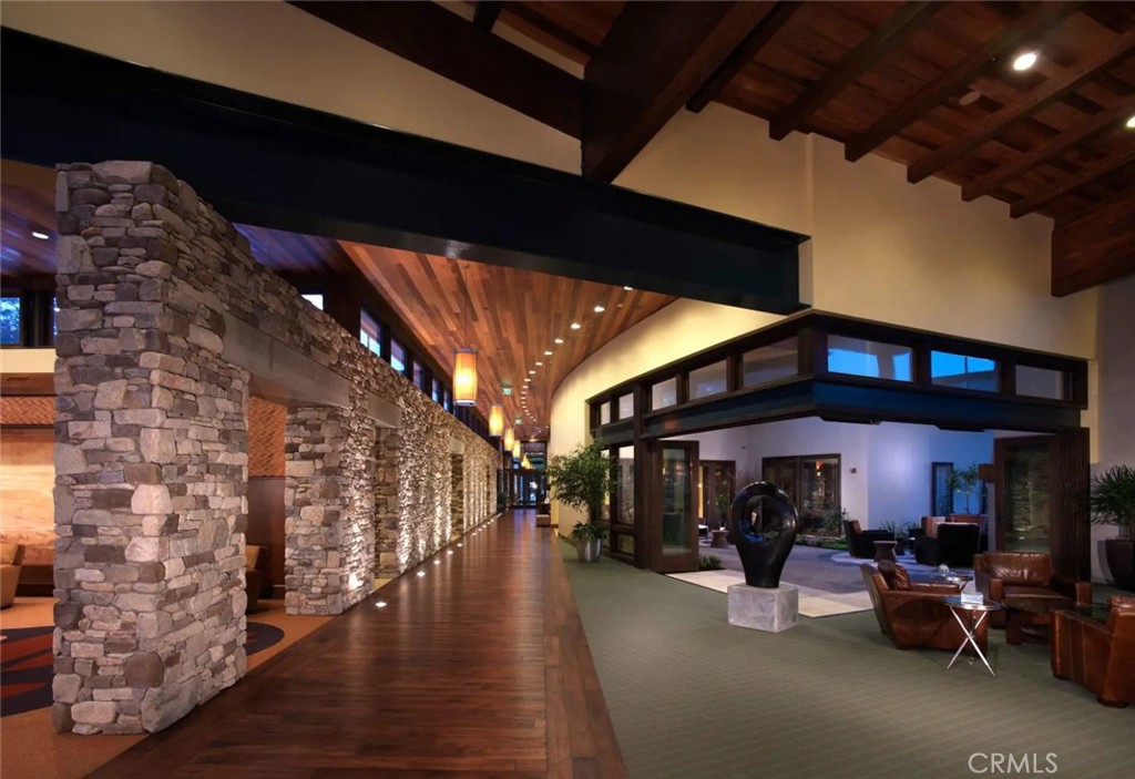 1849 Eucalyptus Road