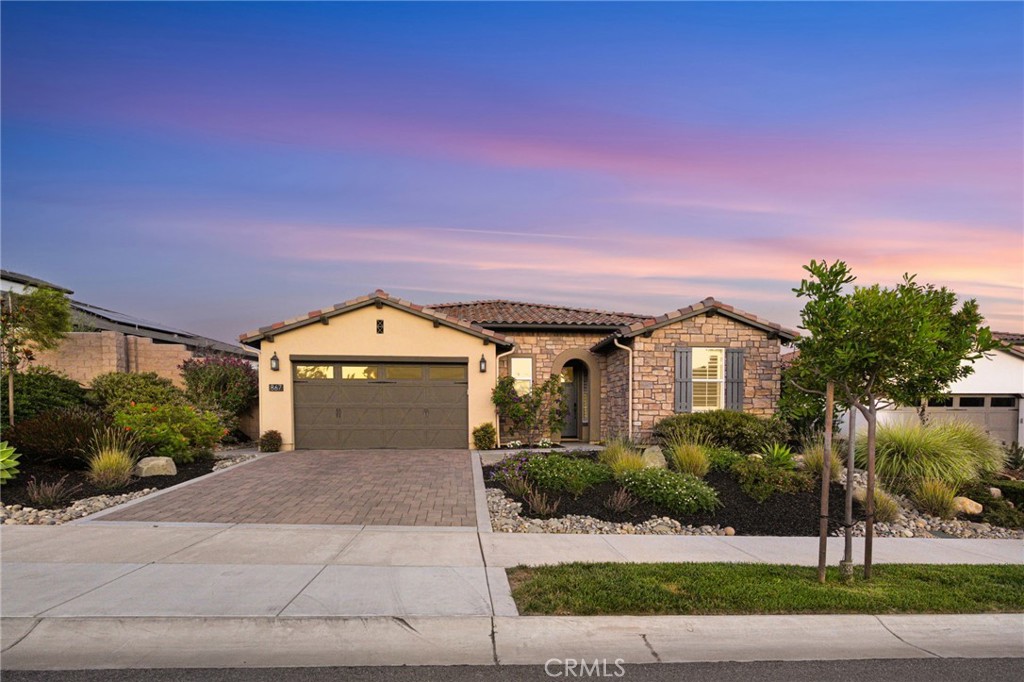 867 Trail View Place