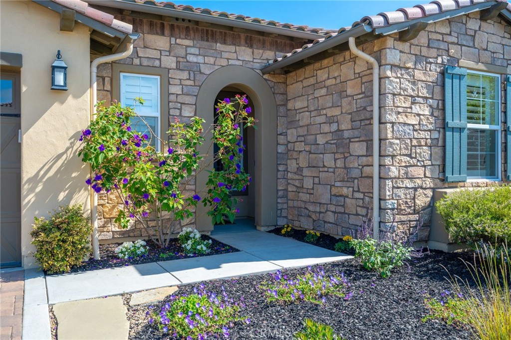 867 Trail View Place