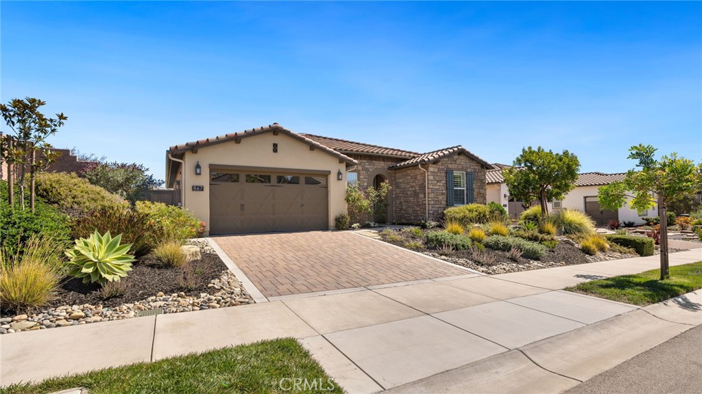 867 Trail View Place