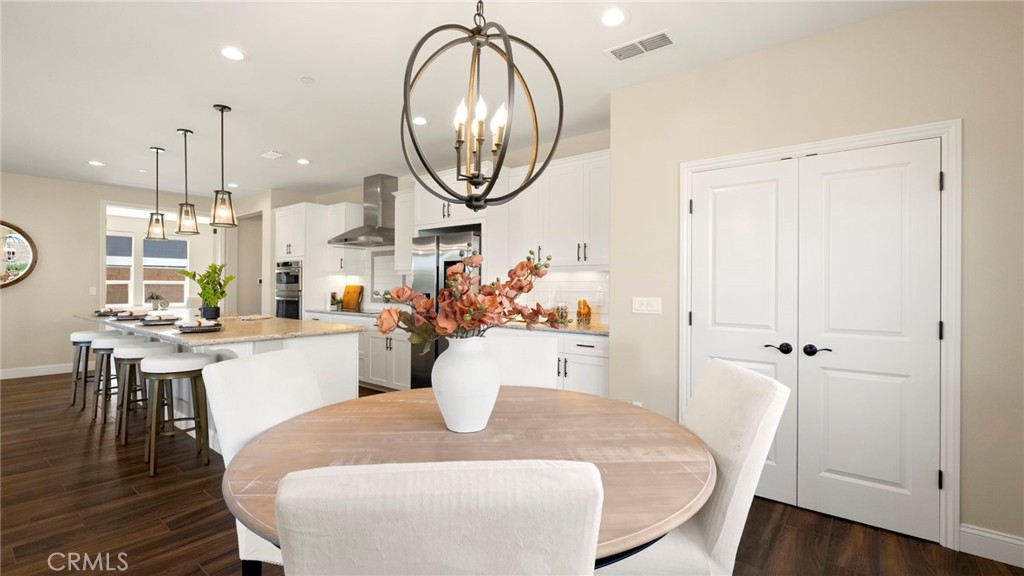 867 Trail View Place