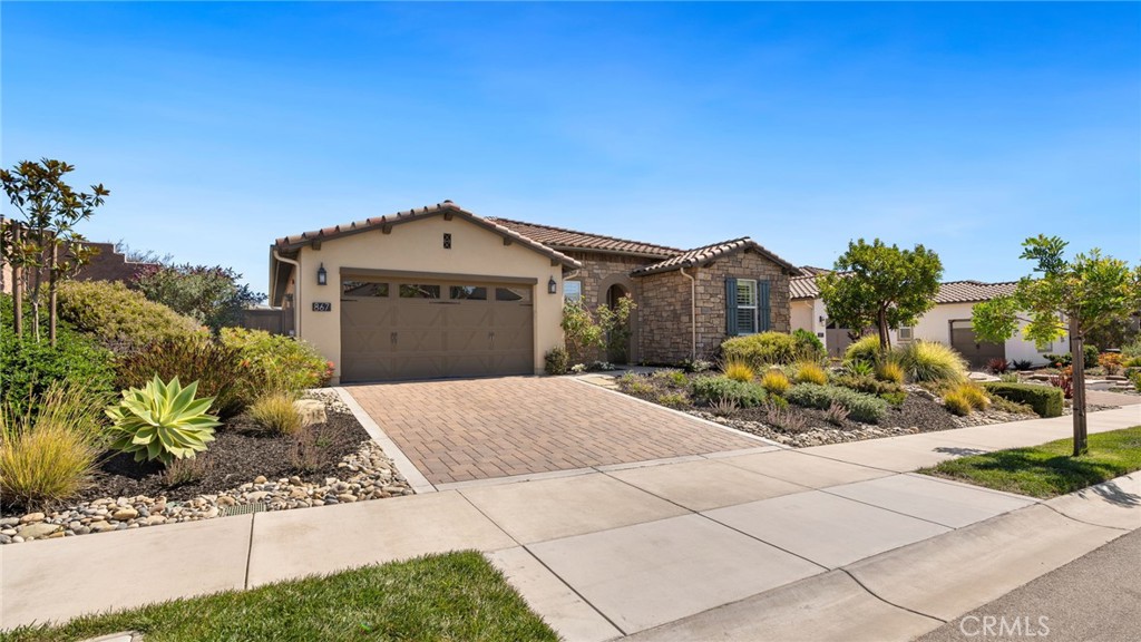 867 Trail View Place