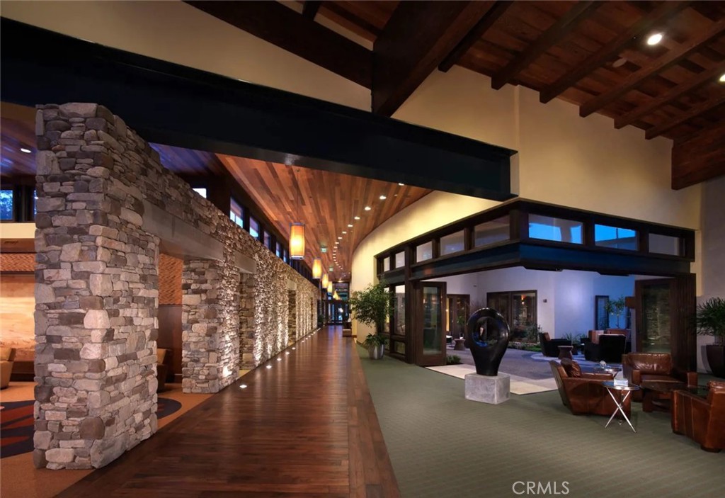 1849 Eucalyptus Road