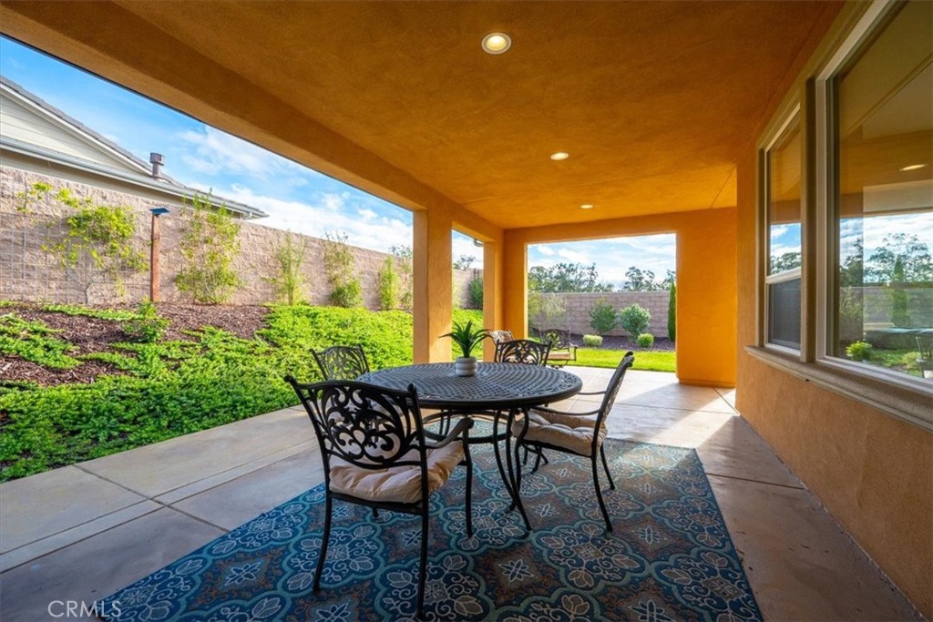 1016 Trail View