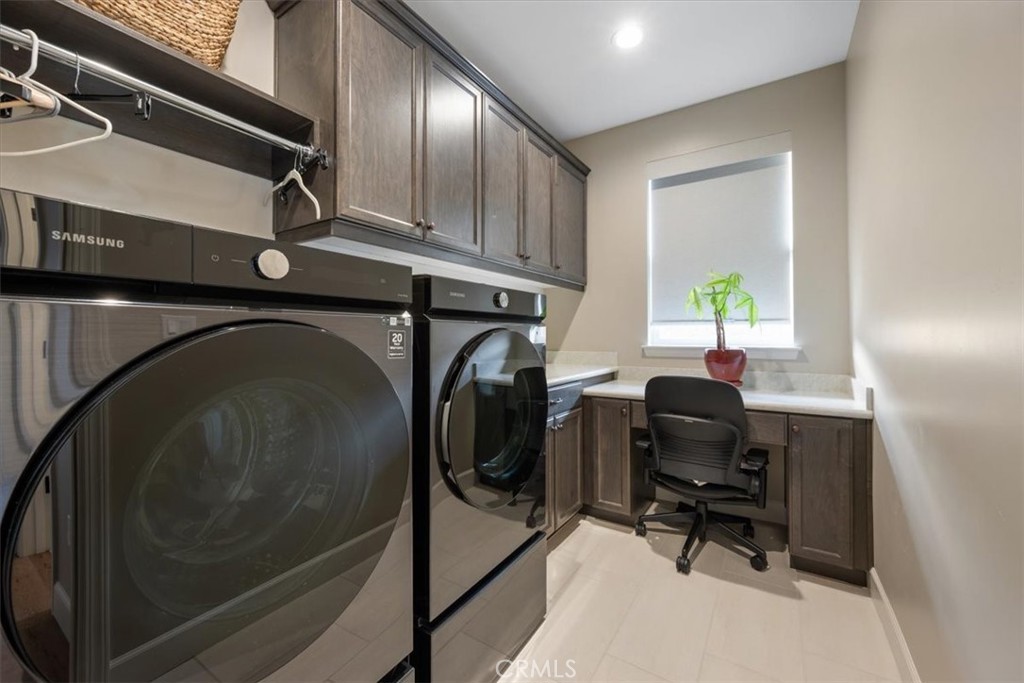 1016 Trail View