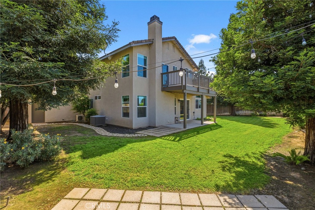 2611 Fremont