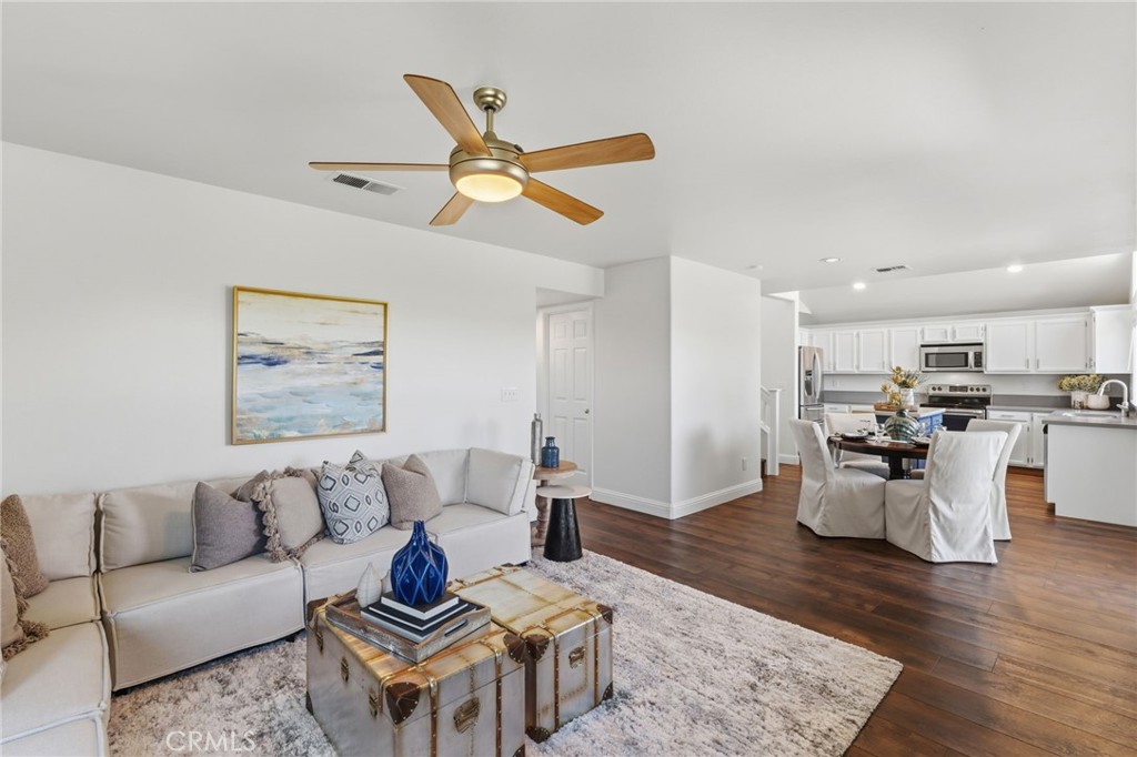 2611 Fremont