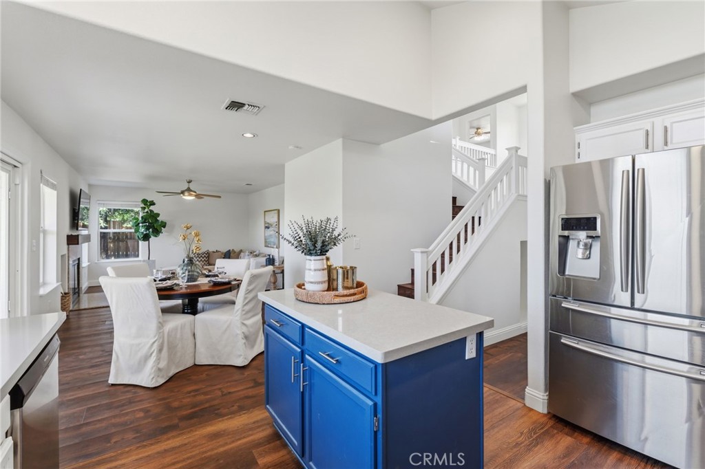 2611 Fremont
